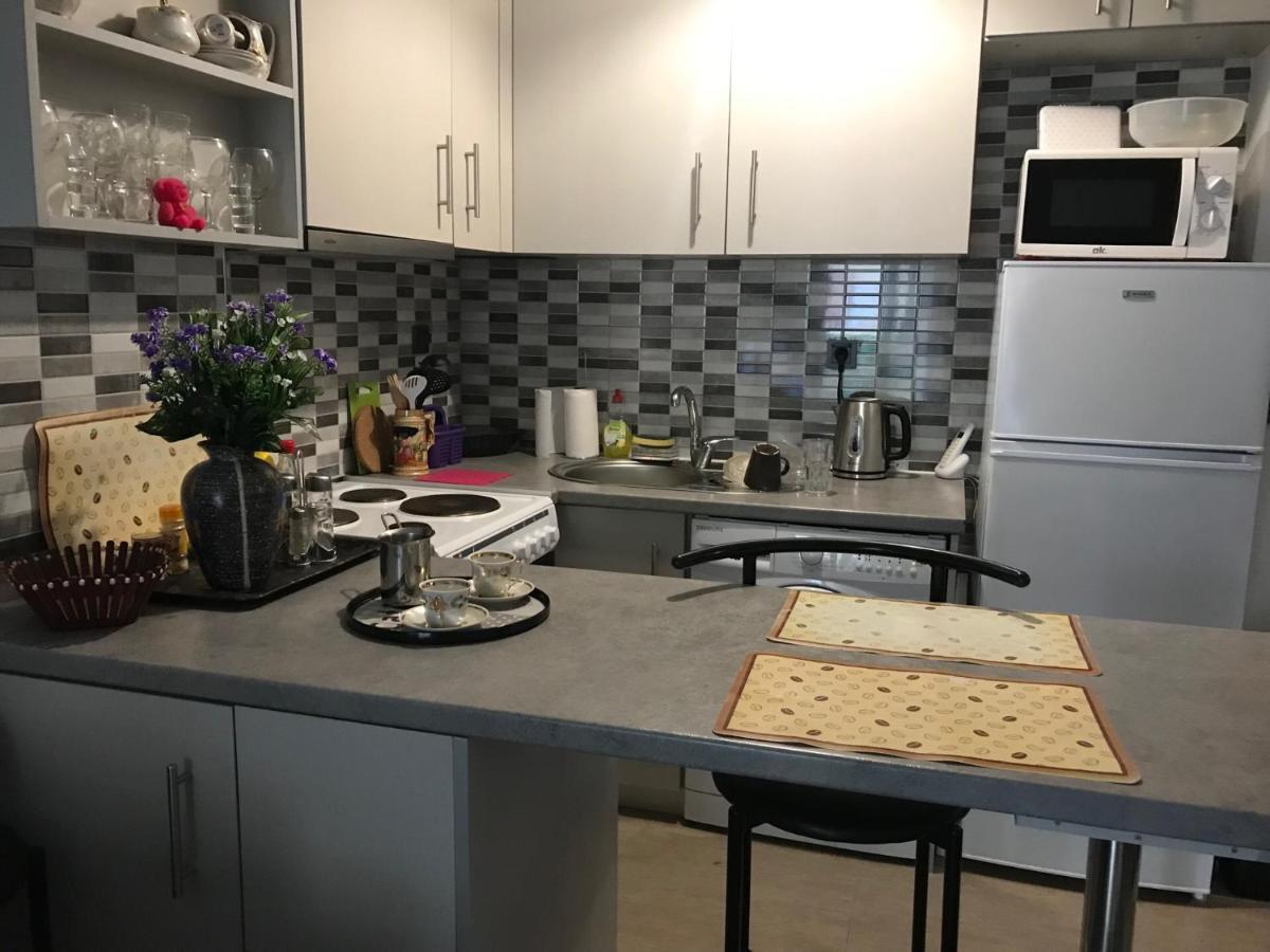 Apartment Kanarian 1A Лоутраки Экстерьер фото