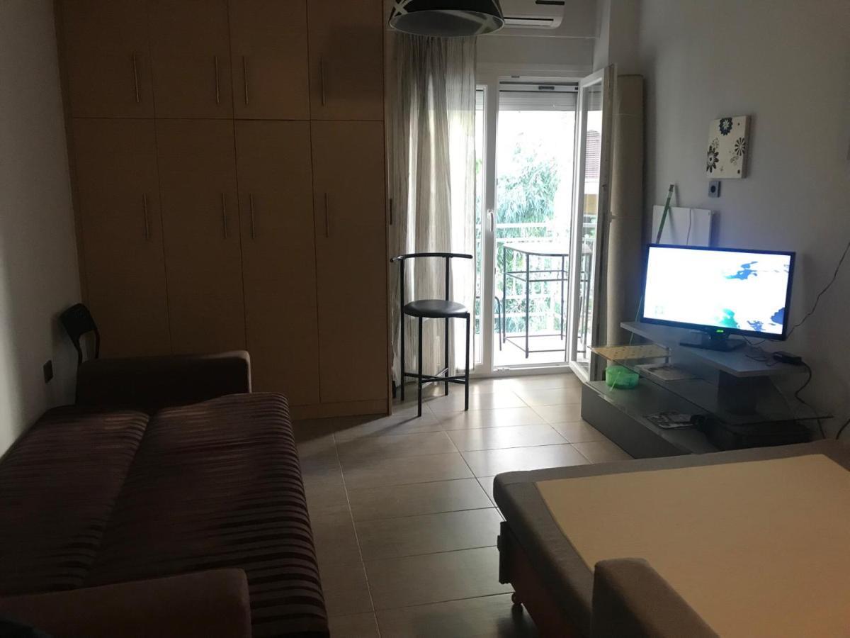 Apartment Kanarian 1A Лоутраки Экстерьер фото