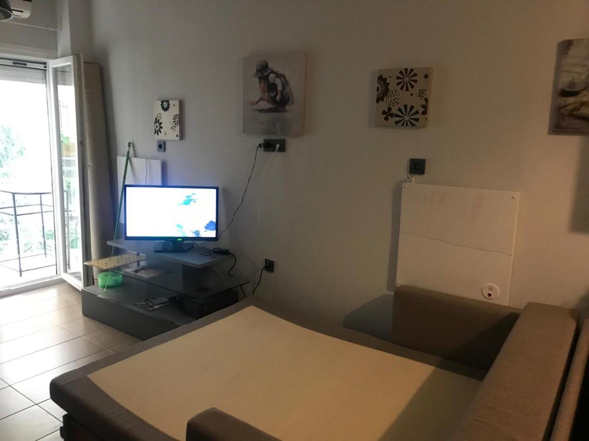 Apartment Kanarian 1A Лоутраки Экстерьер фото